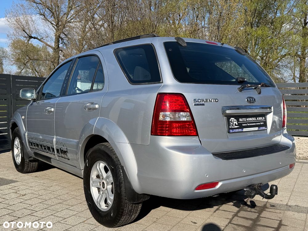 Kia Sorento - 9