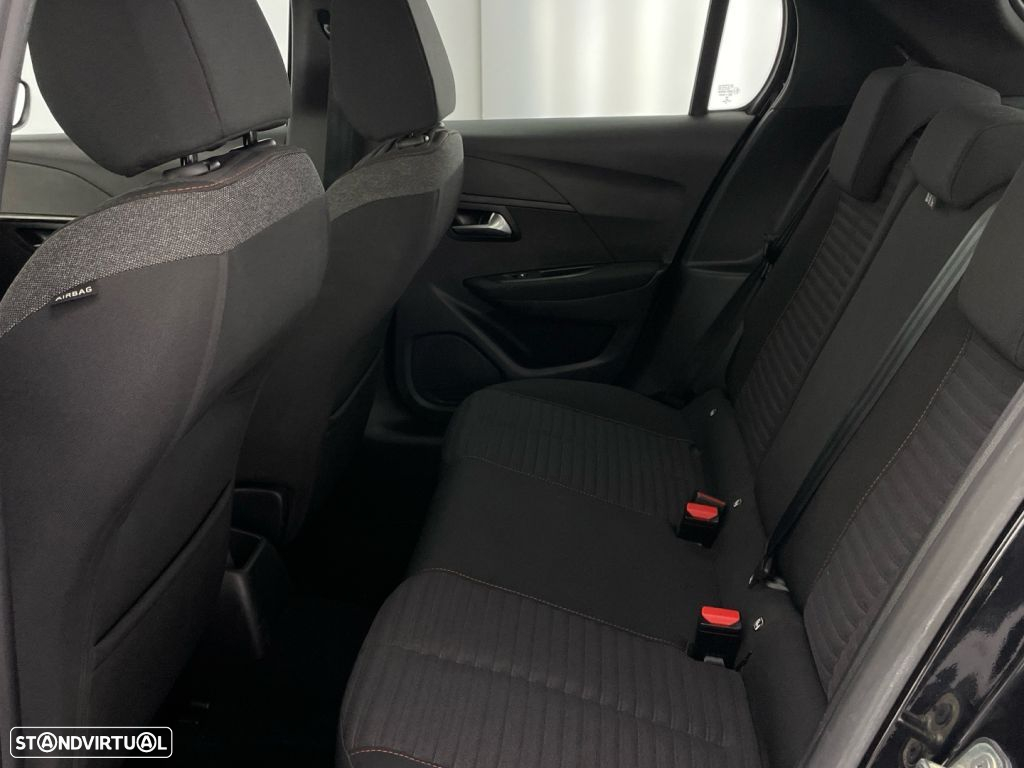 Peugeot 208 1.2 PureTech Active Pack - 12