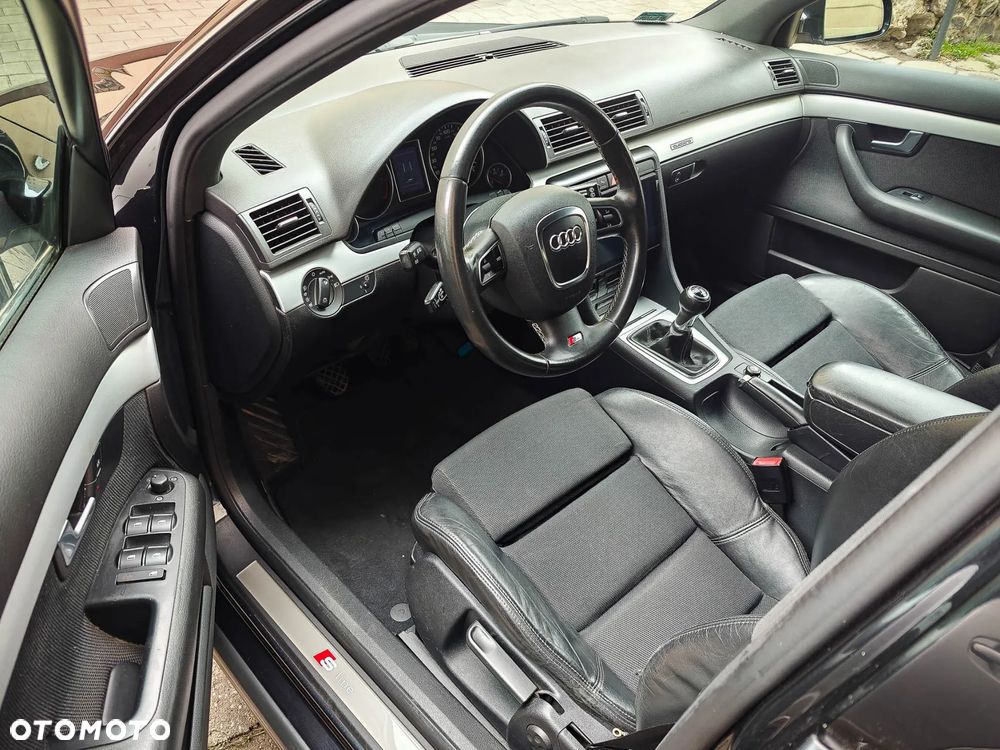 Audi A4 Avant - 7
