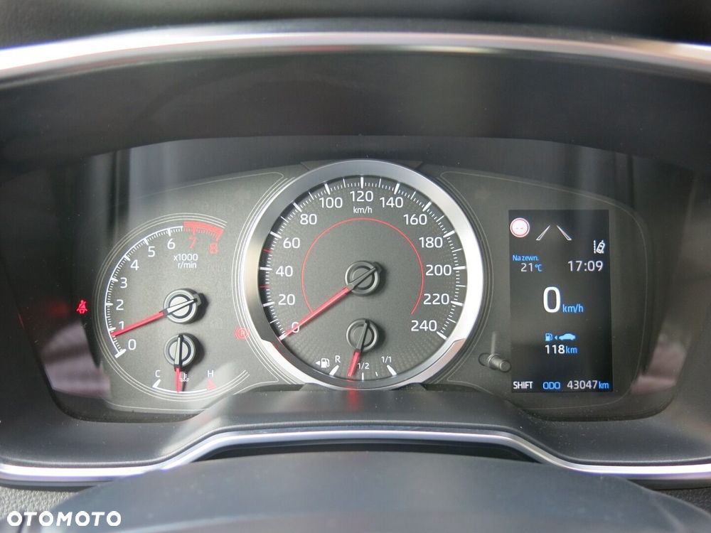 Toyota Corolla 1.6 Comfort - 14