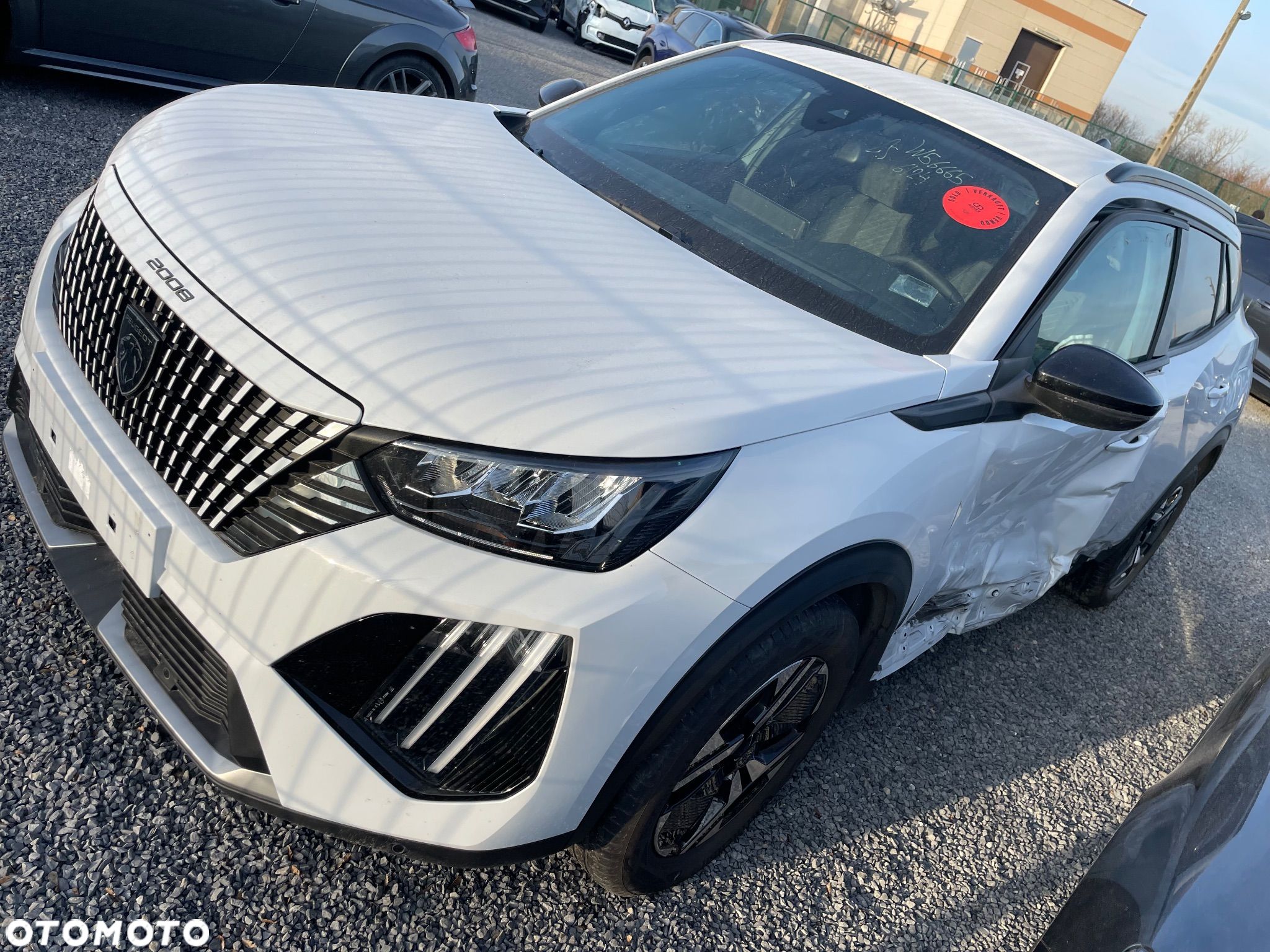 Peugeot 2008 - 1