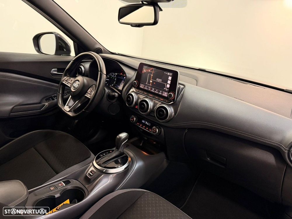 Nissan Juke 1.0 DIG-T N-Connecta DCT - 12