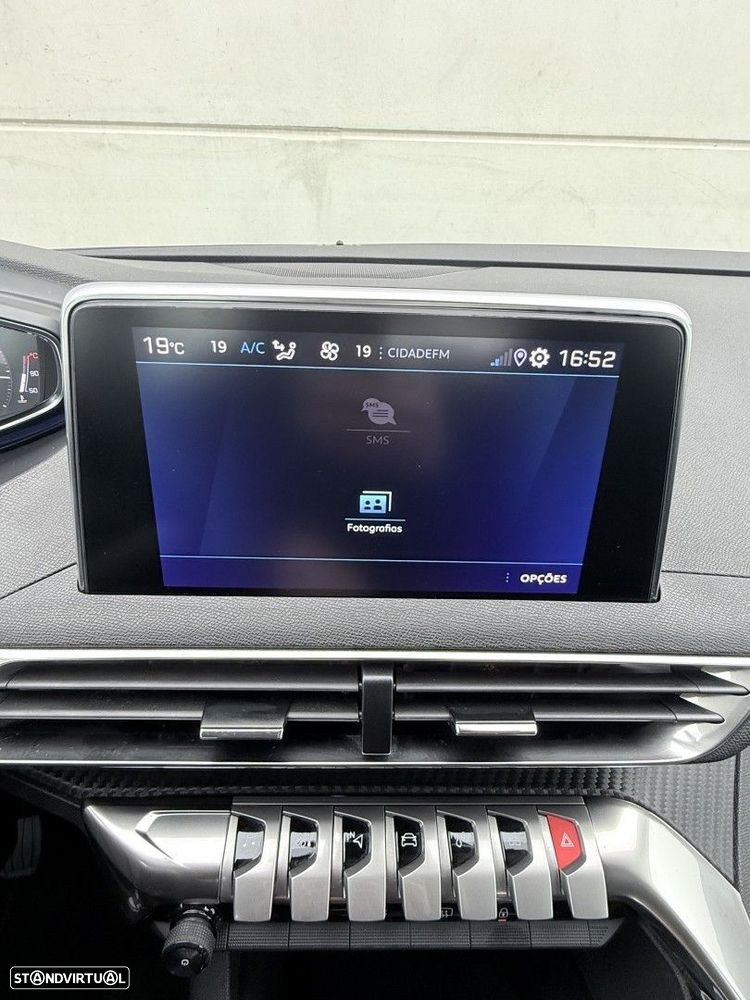 Peugeot 3008 1.5 BlueHDi Active Pack - 41