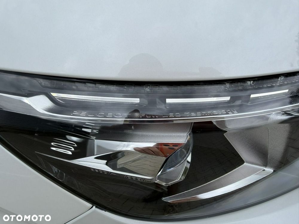 Peugeot 3008 1.6 THP Allure S&S EAT6 - 21