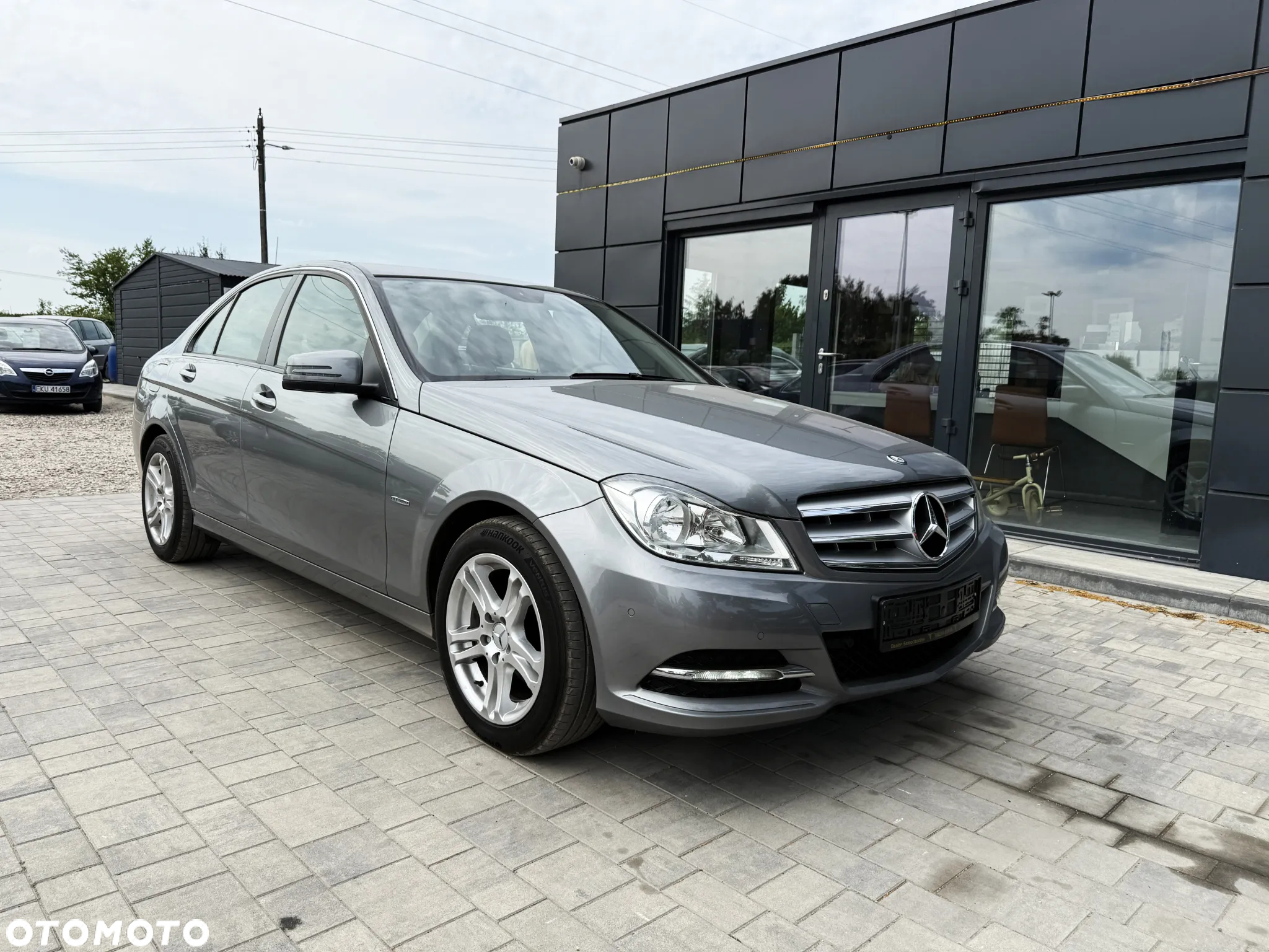 Mercedes-Benz Klasa C 200 CDI BlueEff Avantgarde - 5