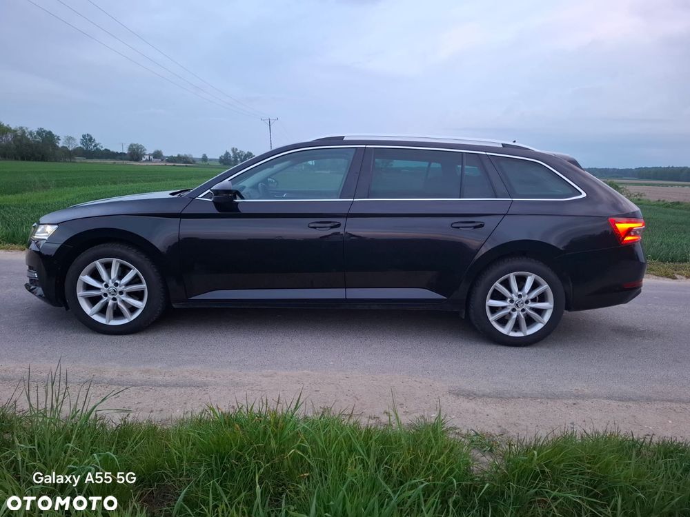 Skoda Superb 2.0 TDI DSG Premium Edition - 3