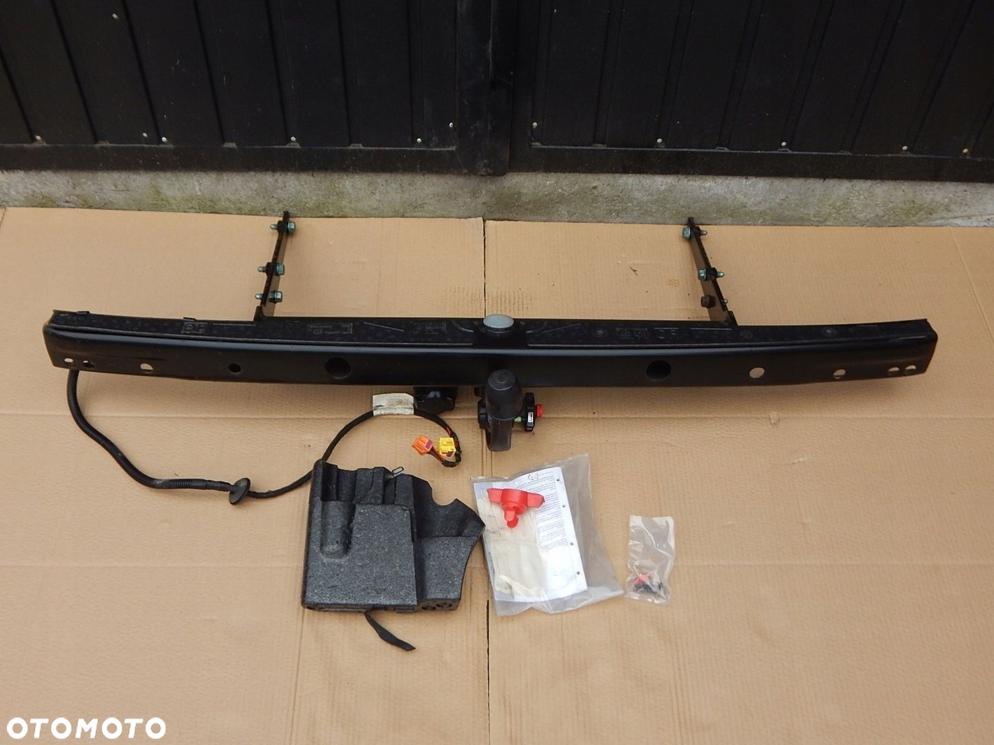 VW T5 hak holowniczy WESTFALIA 7H0803881A - 2