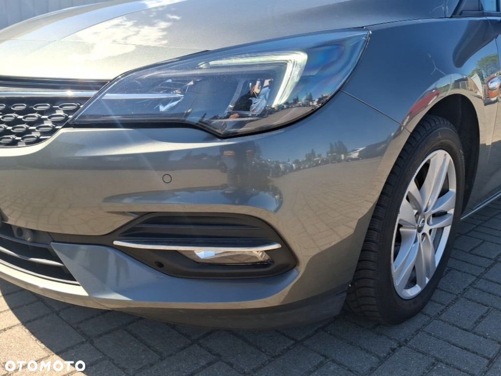 Opel Astra - 16