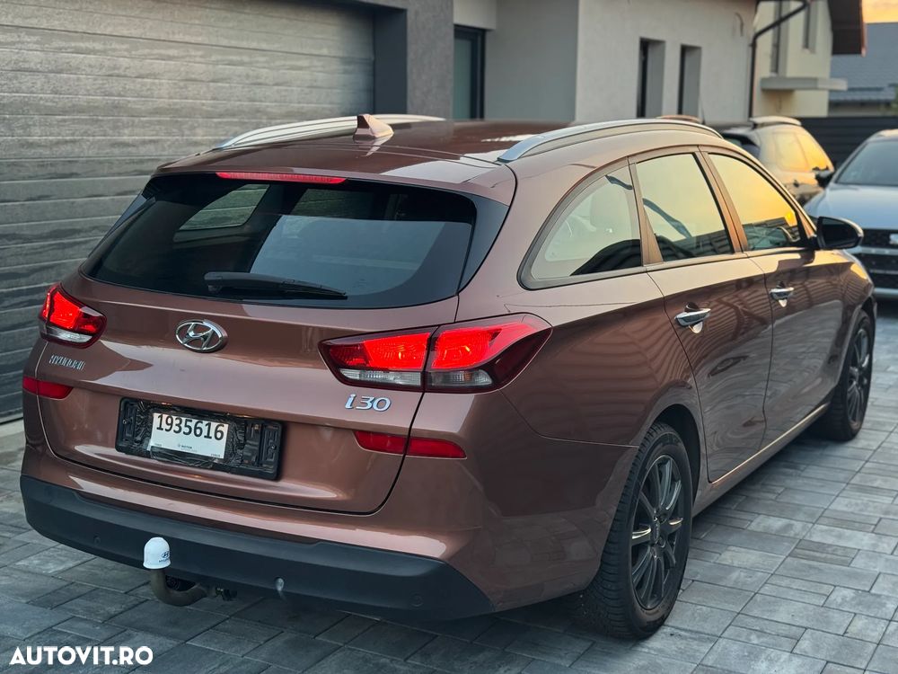 Hyundai i30 1.6 CRDI Premium - 5