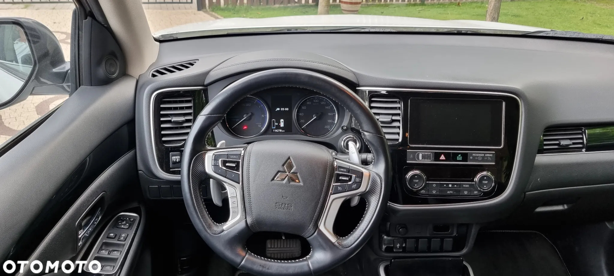 Mitsubishi Outlander 2.4 4WD Plug-In Hybrid Diamant+ - 17
