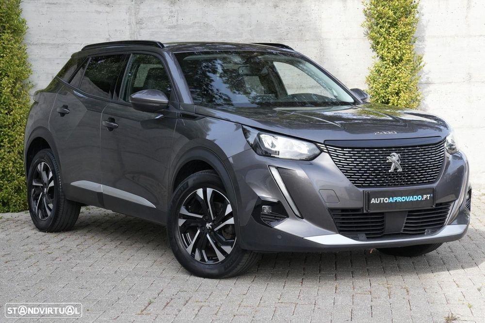 Peugeot 2008 1.2 PureTech Allure Pack - 4