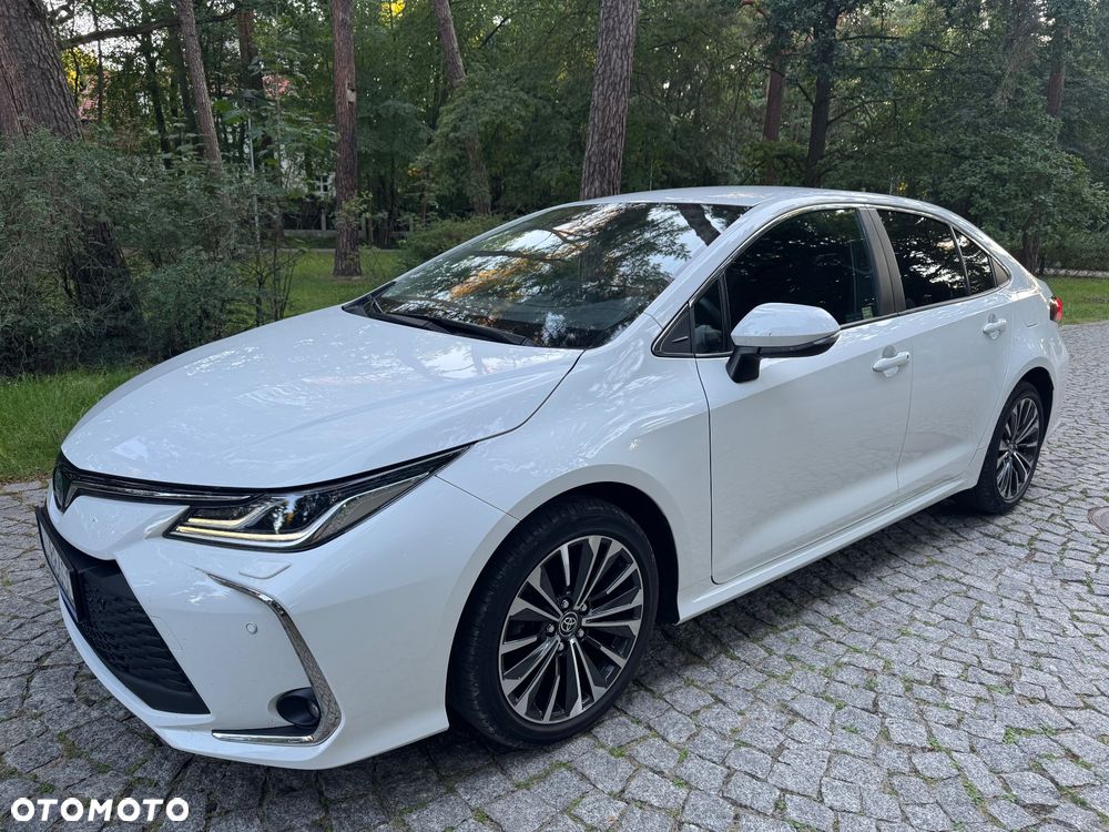 Toyota Corolla 1.8 Hybrid Executive - 1