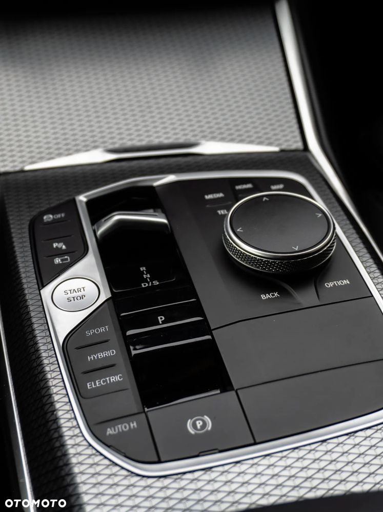 BMW Seria 3 - 18
