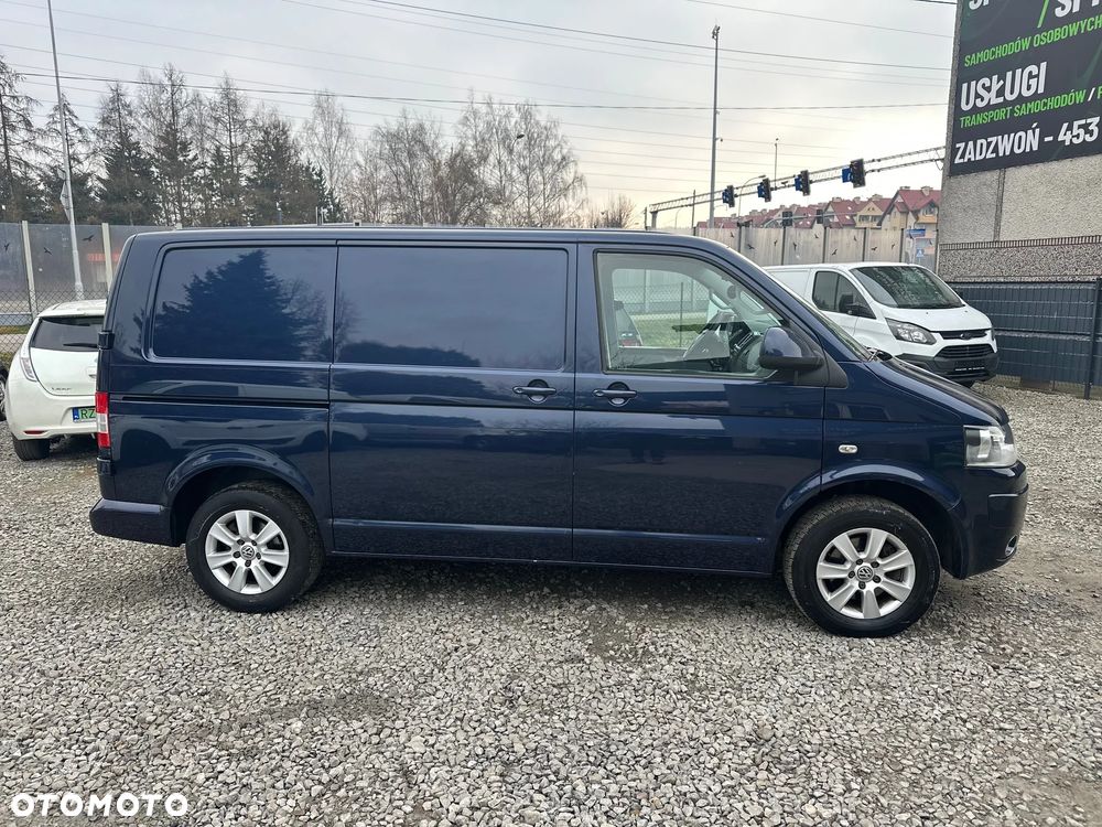 Volkswagen Transporter T5 - 6