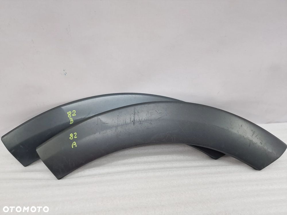 AUDI Q5 OFFROAD 8R0 I / I LIFT 08-15 LEWA TYLNA LISTWA NA BŁOTNIK , NR 8R0854819A , NR AUKCJI NLB82 - 1