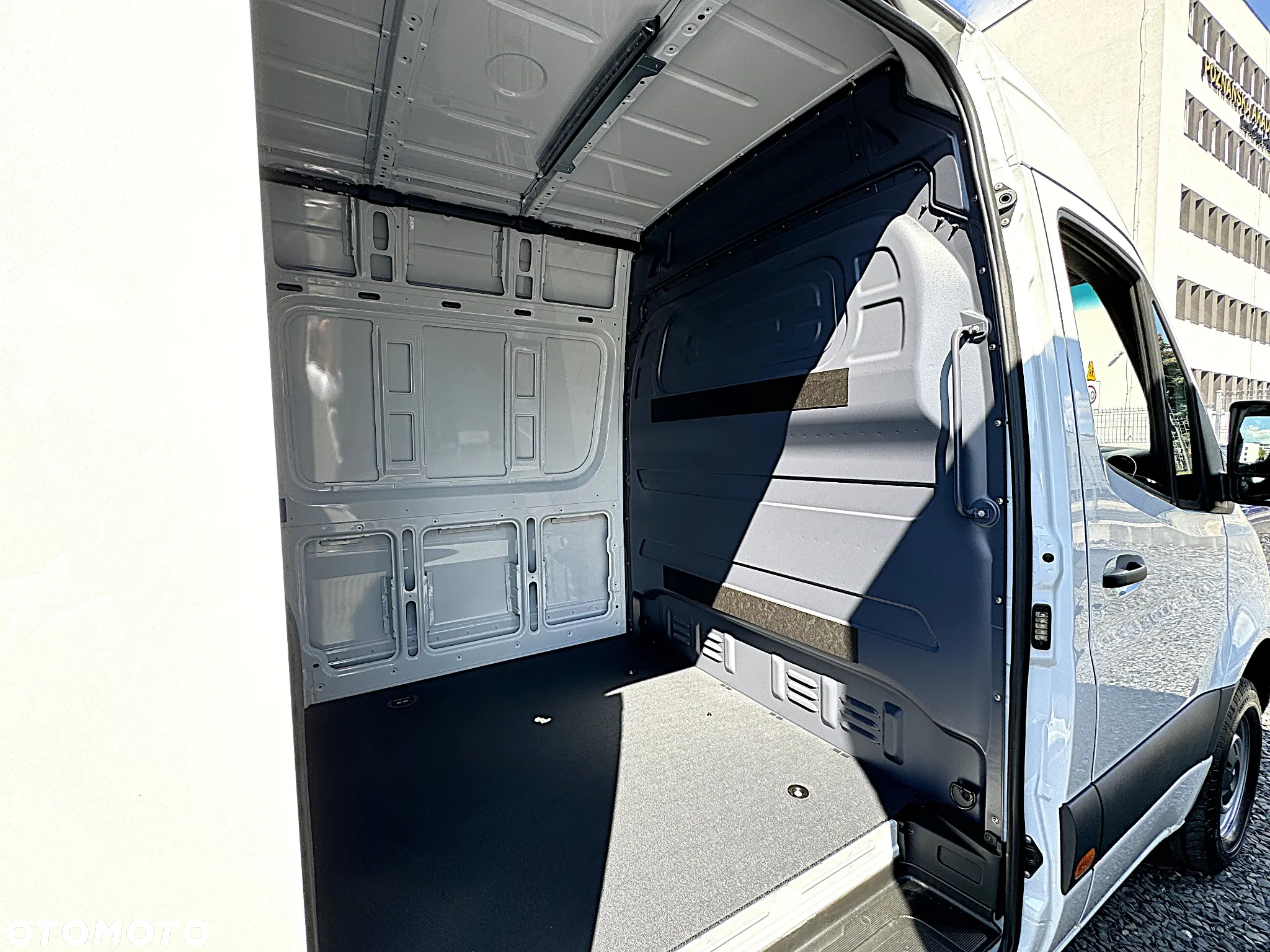 Mercedes-Benz Sprinter 317CDI Furgon PRO ekstradługi - 12
