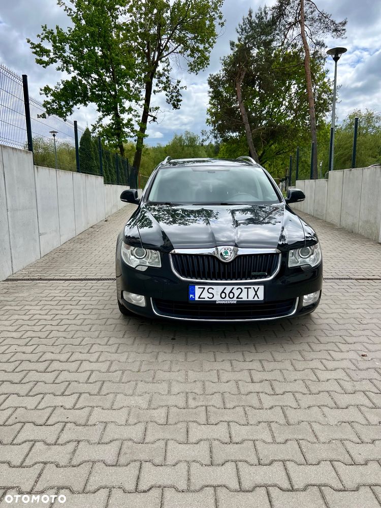 Skoda Superb 1.6 TDI Comfort/Active Green - 2