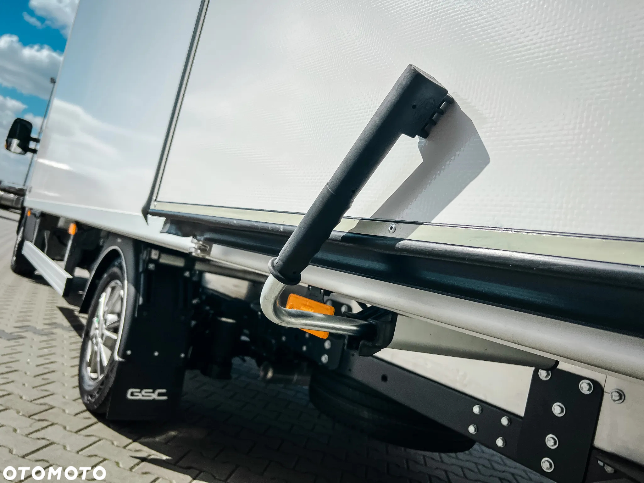 Iveco 35S18H/P 3.0 180KM 6MT Izoterma, Duży Kontener! - 21