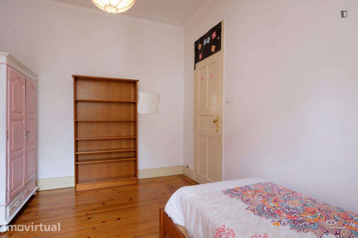 Quarto - localizado em São Jerónimo Coimbra - Grande imagem: 4/27