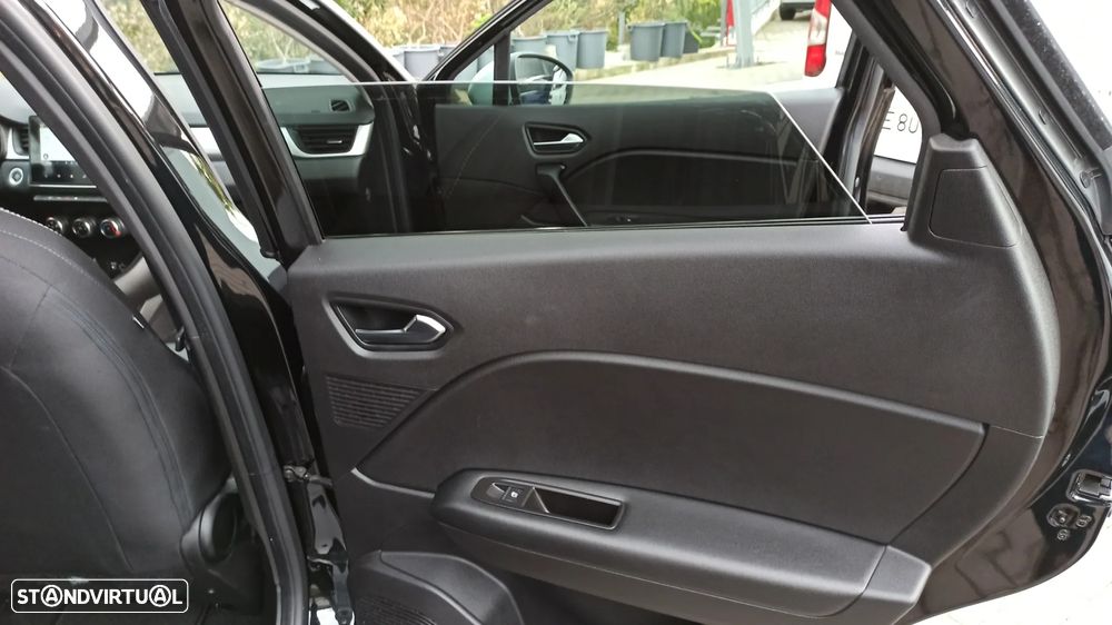 Renault Captur 1.0 TCe Exclusive - 32