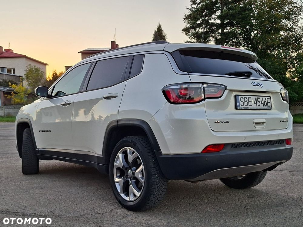 Jeep Compass - 4