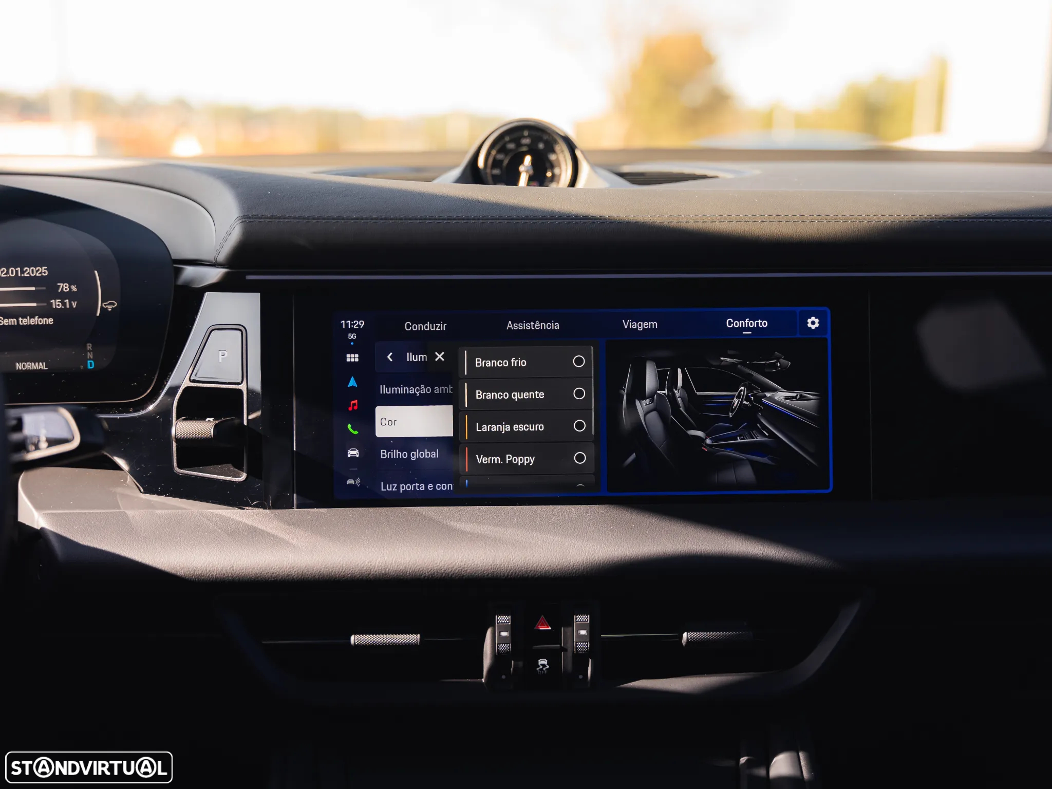Porsche Macan Electric 4 - 35