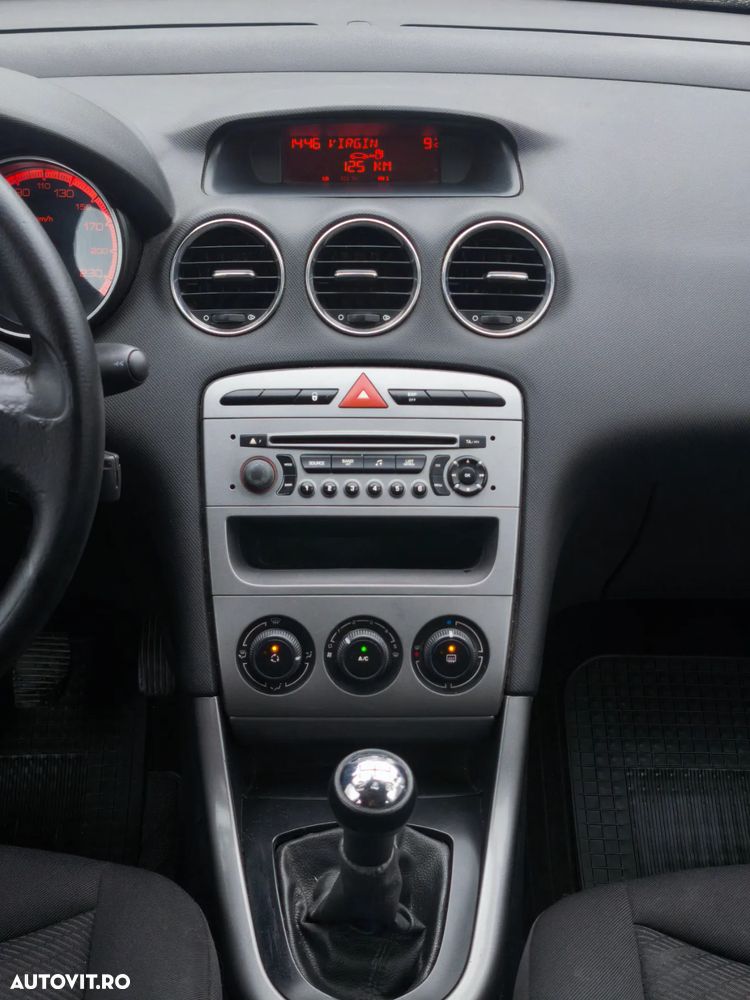 Peugeot 308 1.6HDi Confort Pack - 7