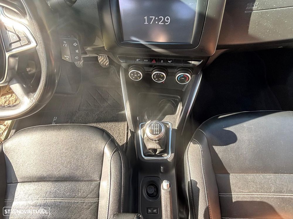 Dacia Duster 1.5 Blue dCi Prestige - 17