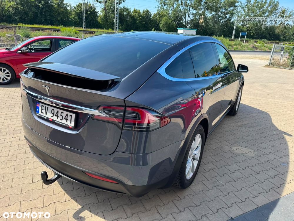 Tesla Model X Long Range - 5