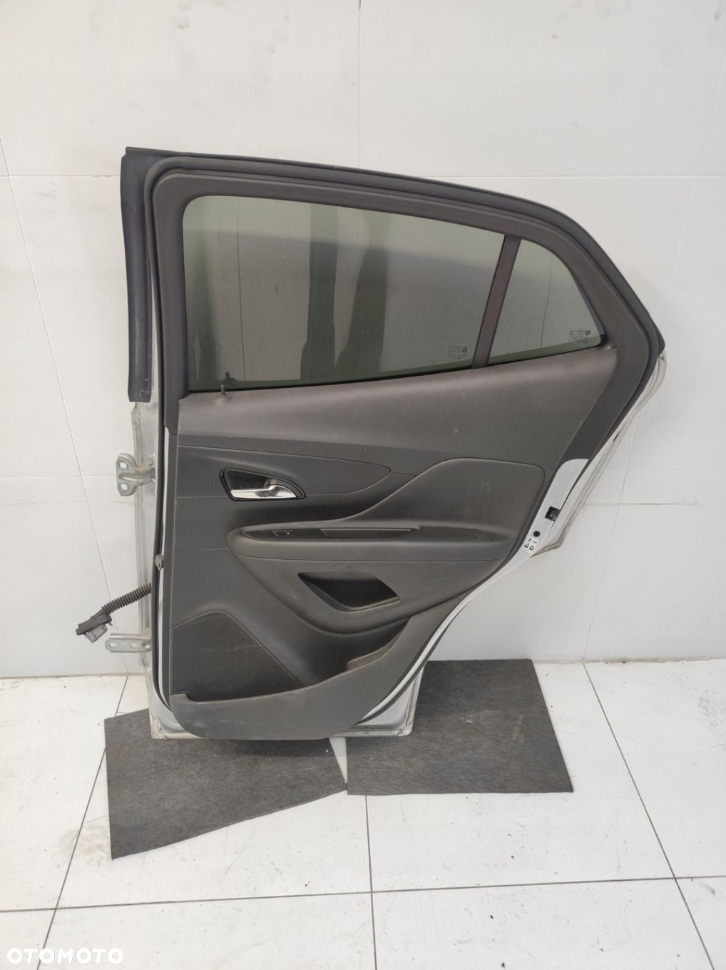 DRZWI TYŁ TYLNE PRAWE OPEL MOKKA X LIFT - 9