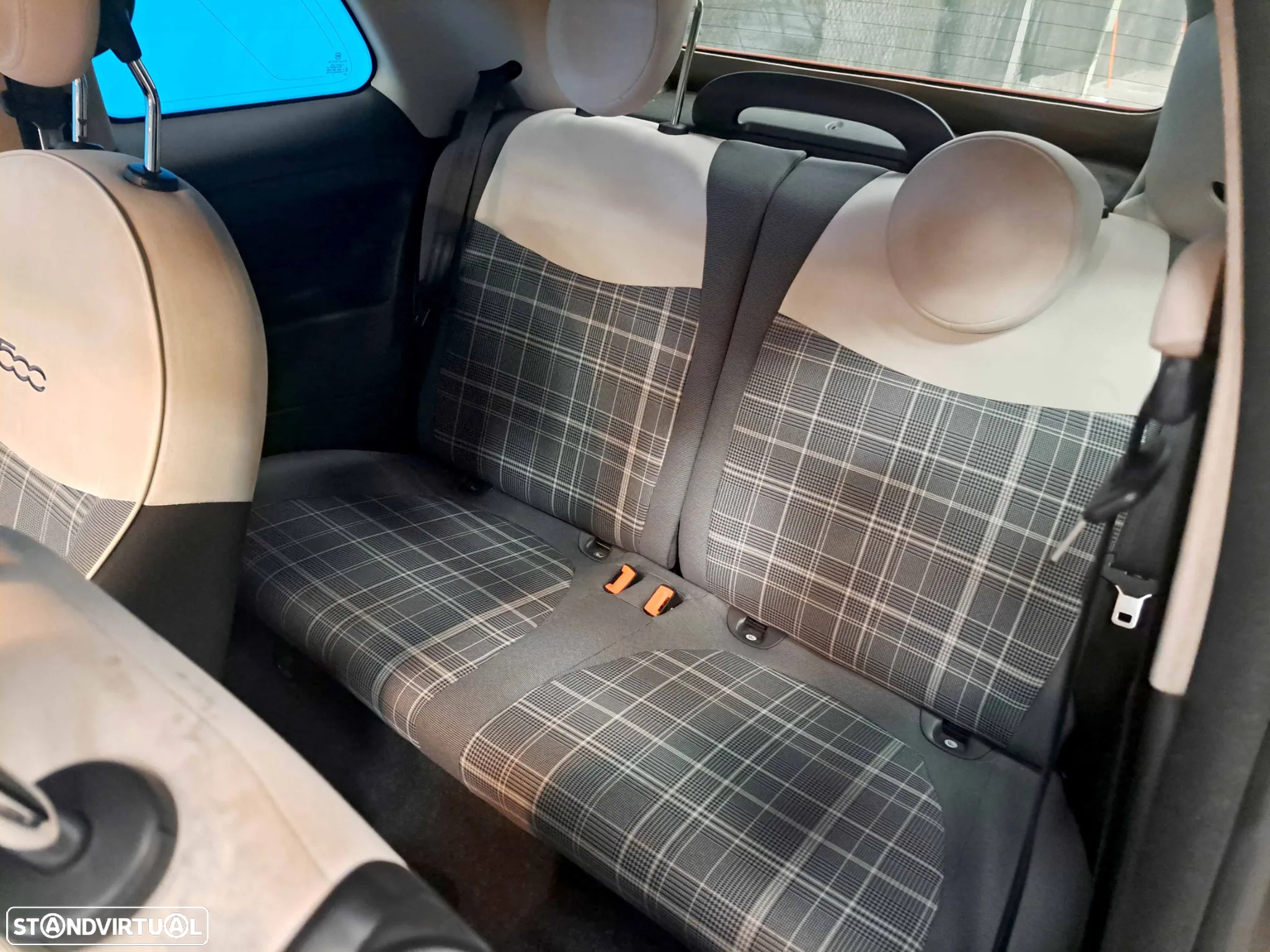 Fiat 500 1.0 Hybrid Lounge - 17