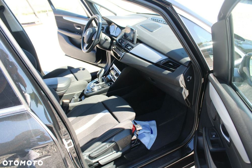 BMW Seria 2 - 32