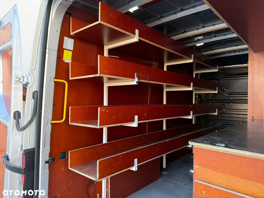 Volkswagen CRAFTER - 24