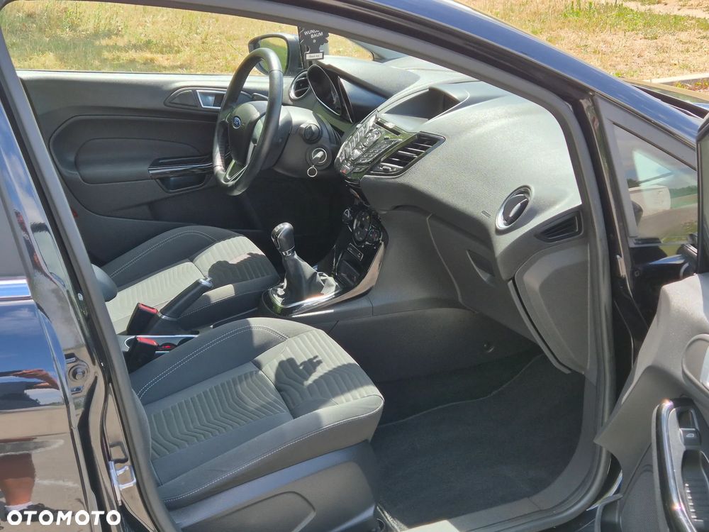Ford Fiesta 1.0 EcoBoost Titanium - 21