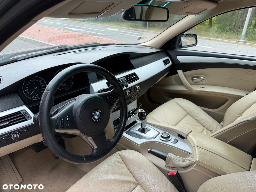 BMW Seria 5 530d Sport-Aut Edition Exclusive - 14