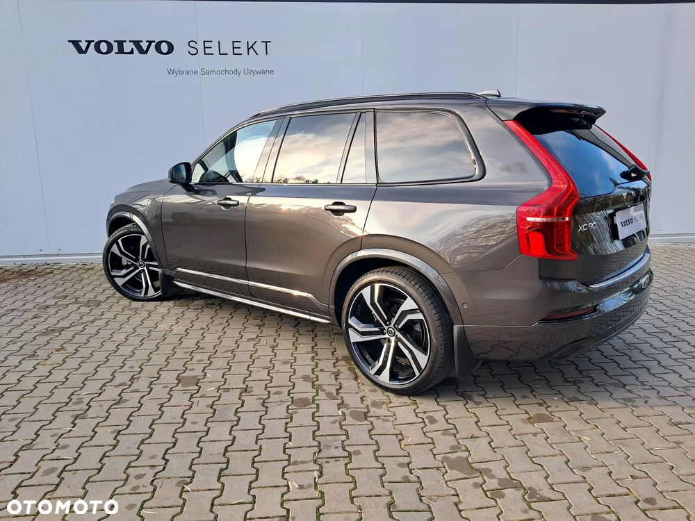Volvo XC 90 T8 AWD Plug-In Hybrid Ultimate Dark 7os - 7
