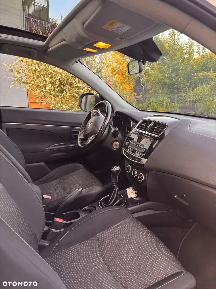 Mitsubishi ASX 1.6 Blue Sky Edition - 10