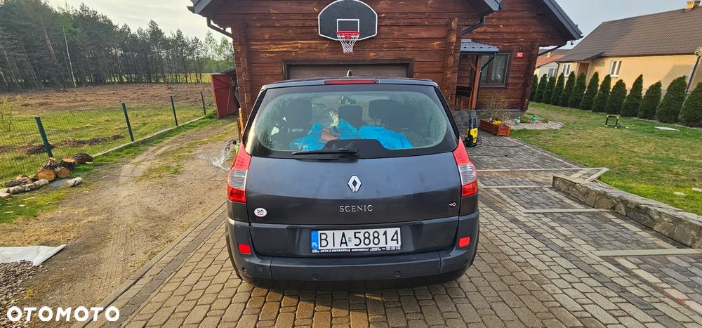 Renault Scenic 1.9 dCi Tech Run - 14