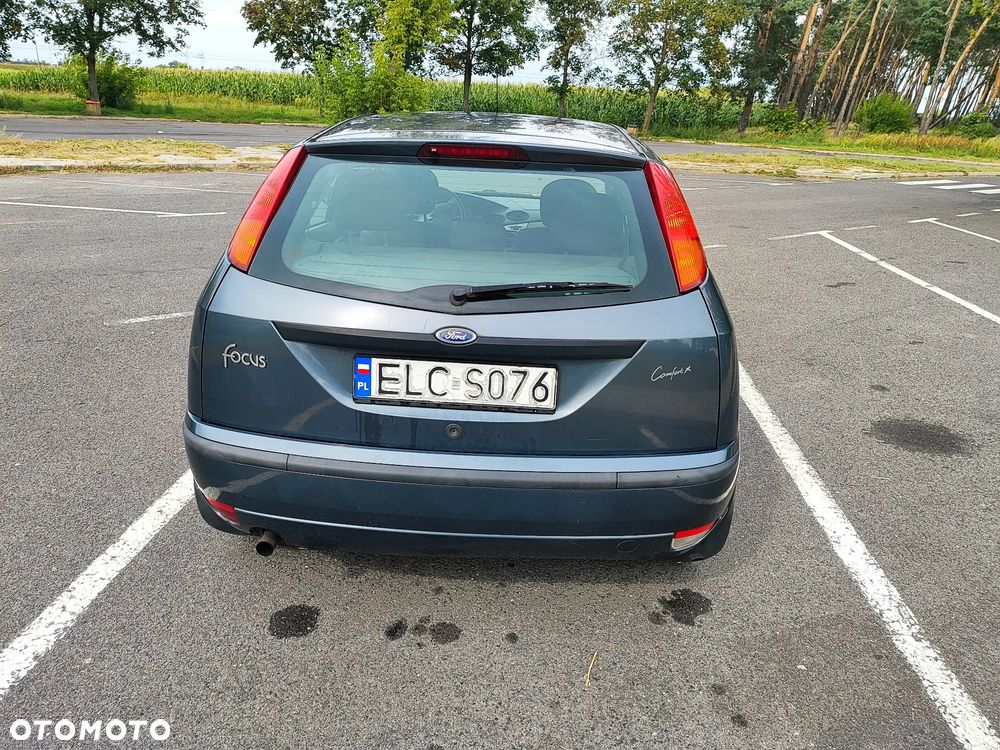 Ford Focus 1.6 Ambiente - 5