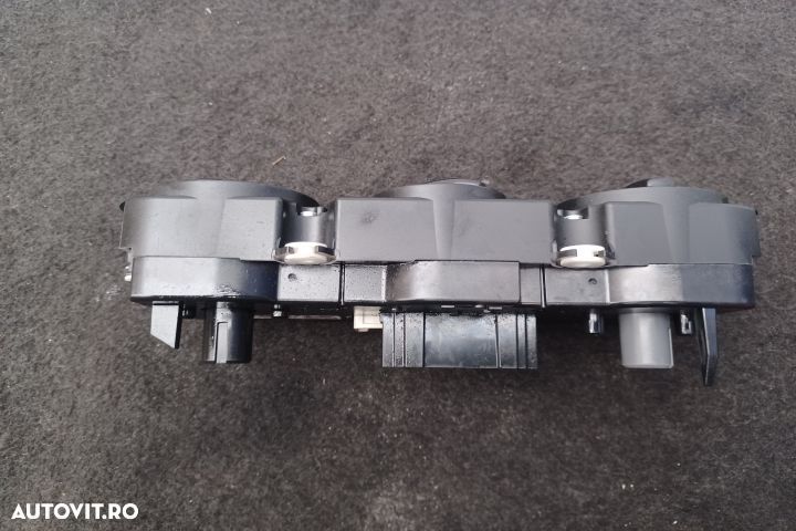 Comanda AC 1K0820047HN 5HB009352 1K0820047HN 5HB009352 Volkswagen VW - 3
