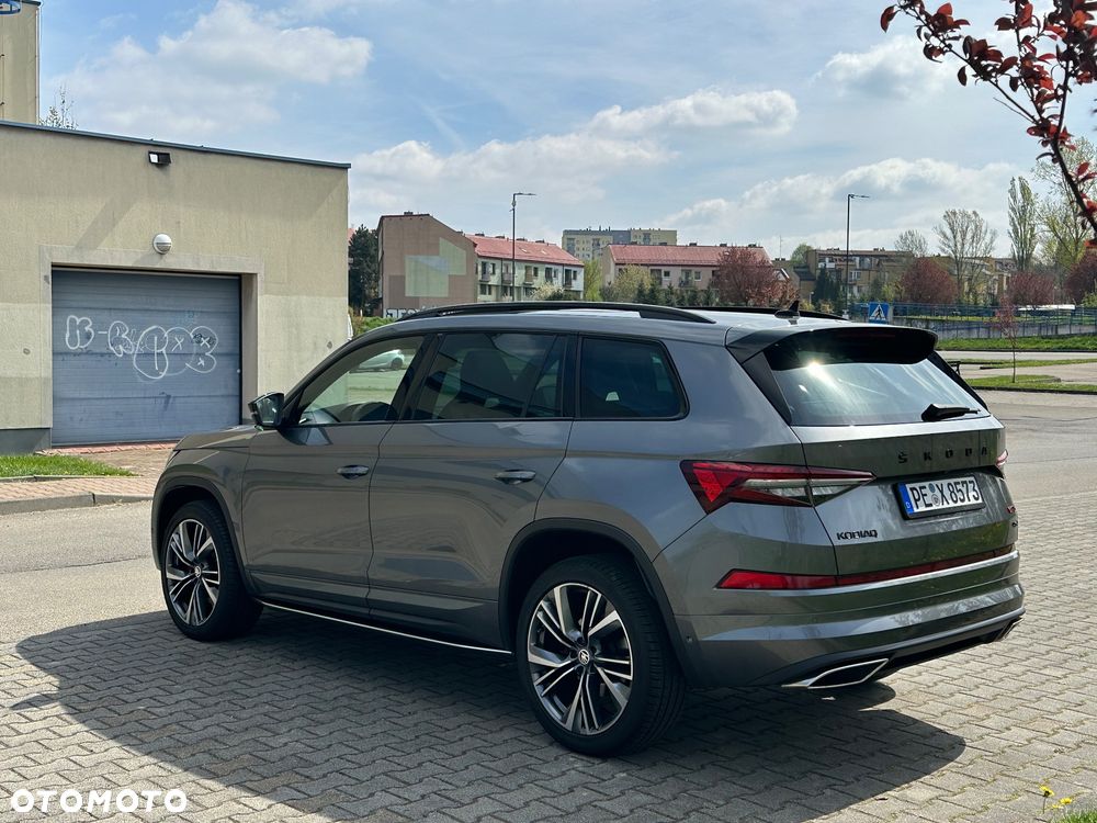 Skoda Kodiaq 2.0 TSI 4x4 DSG RS - 8