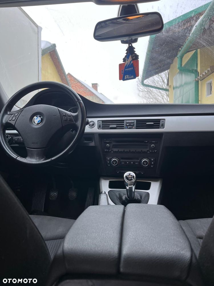 BMW Seria 3 - 8