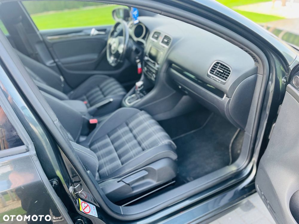 Volkswagen Golf 2.0 TDI GTD DSG - 11