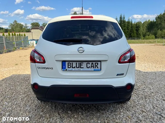 Nissan Qashqai+2 - 14