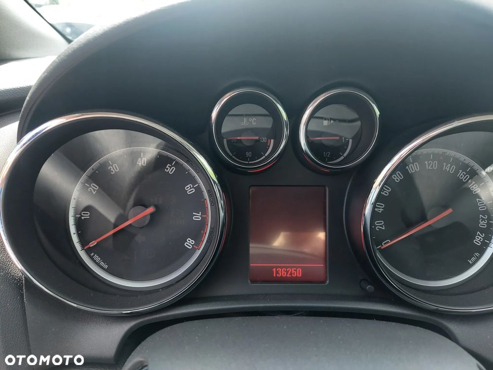 Opel Astra 1.4 T Enjoy - 15