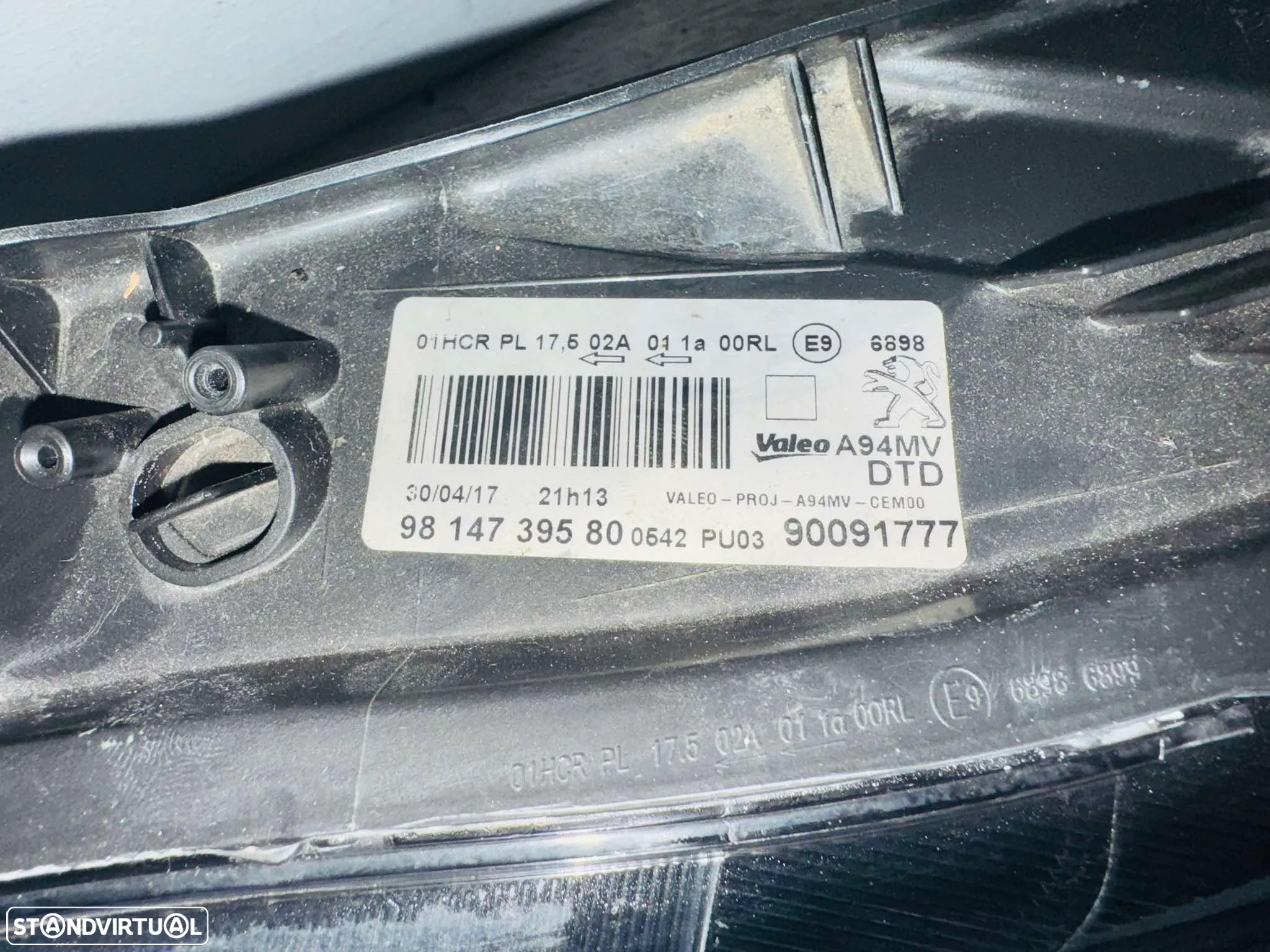Farol Direito Peugeot 2008 (Led) - 2016 / 2019 - 3