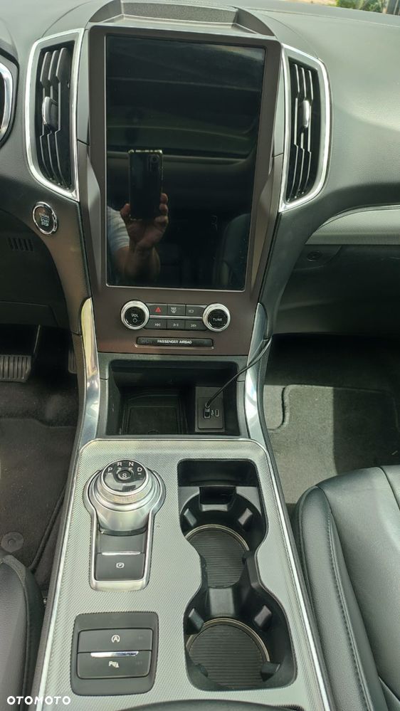 Ford Edge - 21