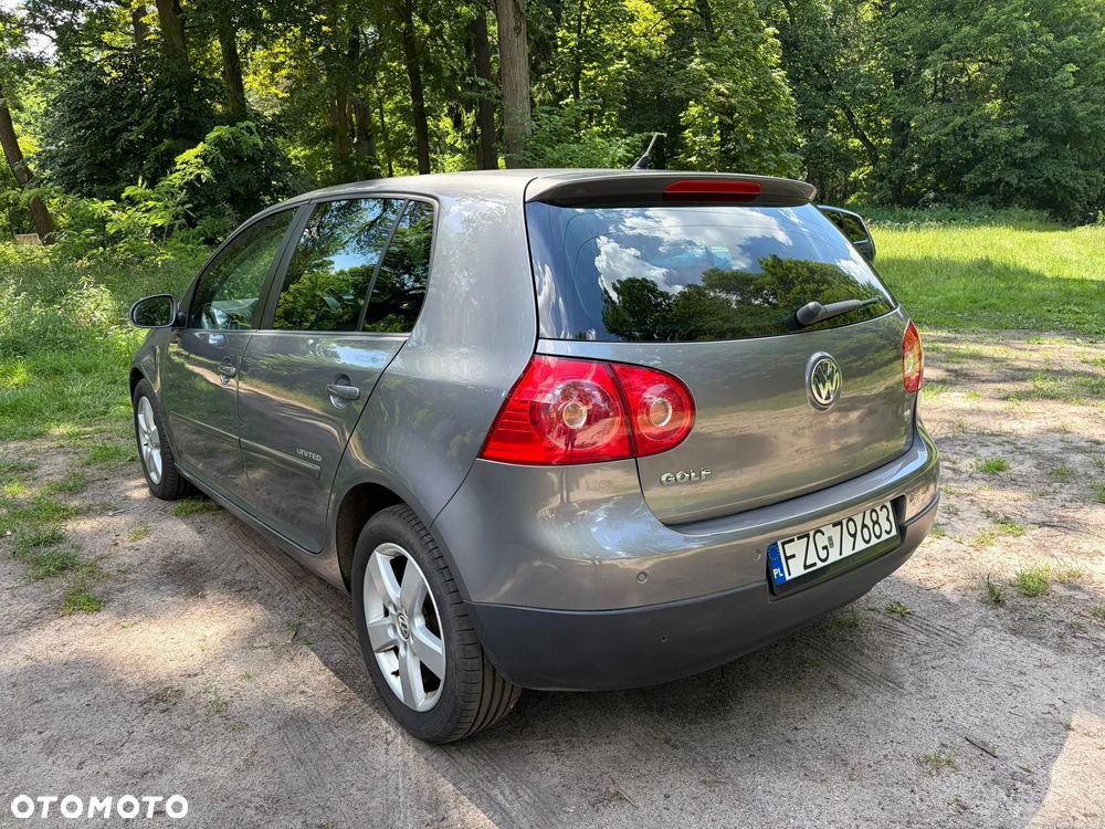 Volkswagen Golf 1.6 United - 4