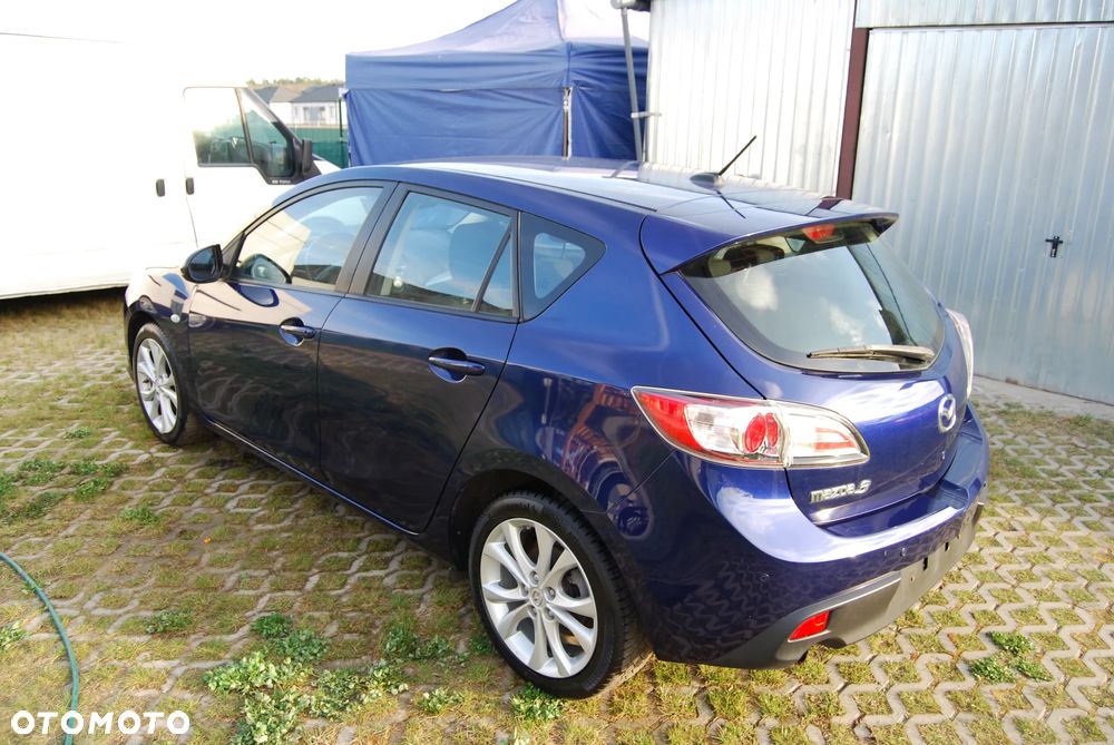 Mazda 3 1.6 CD Exclusive + - 4