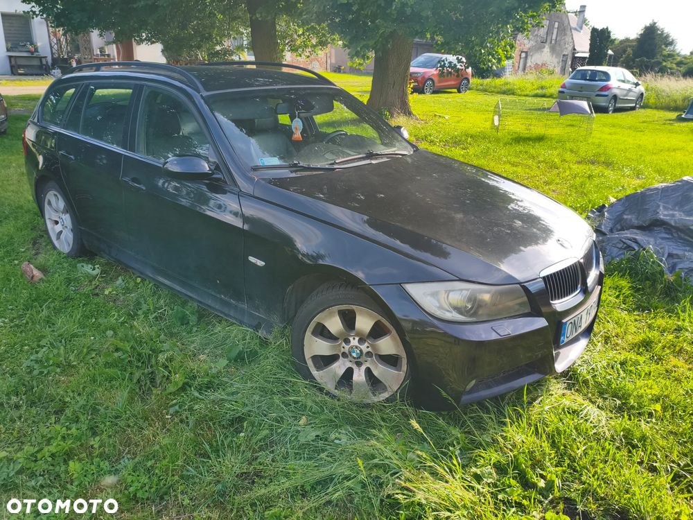 BMW Seria 3 330xi - 9
